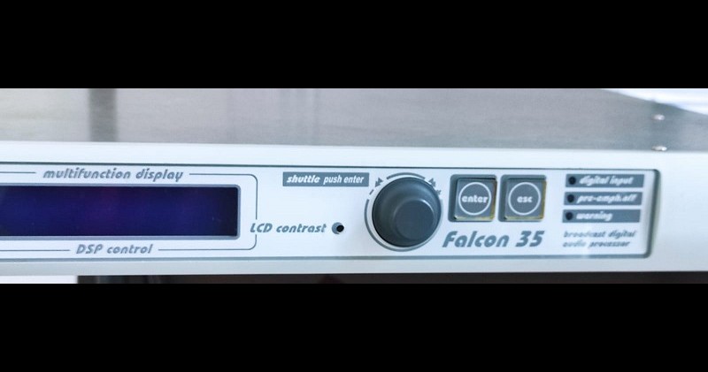Falcon 35 modulační procesor 700 EUR